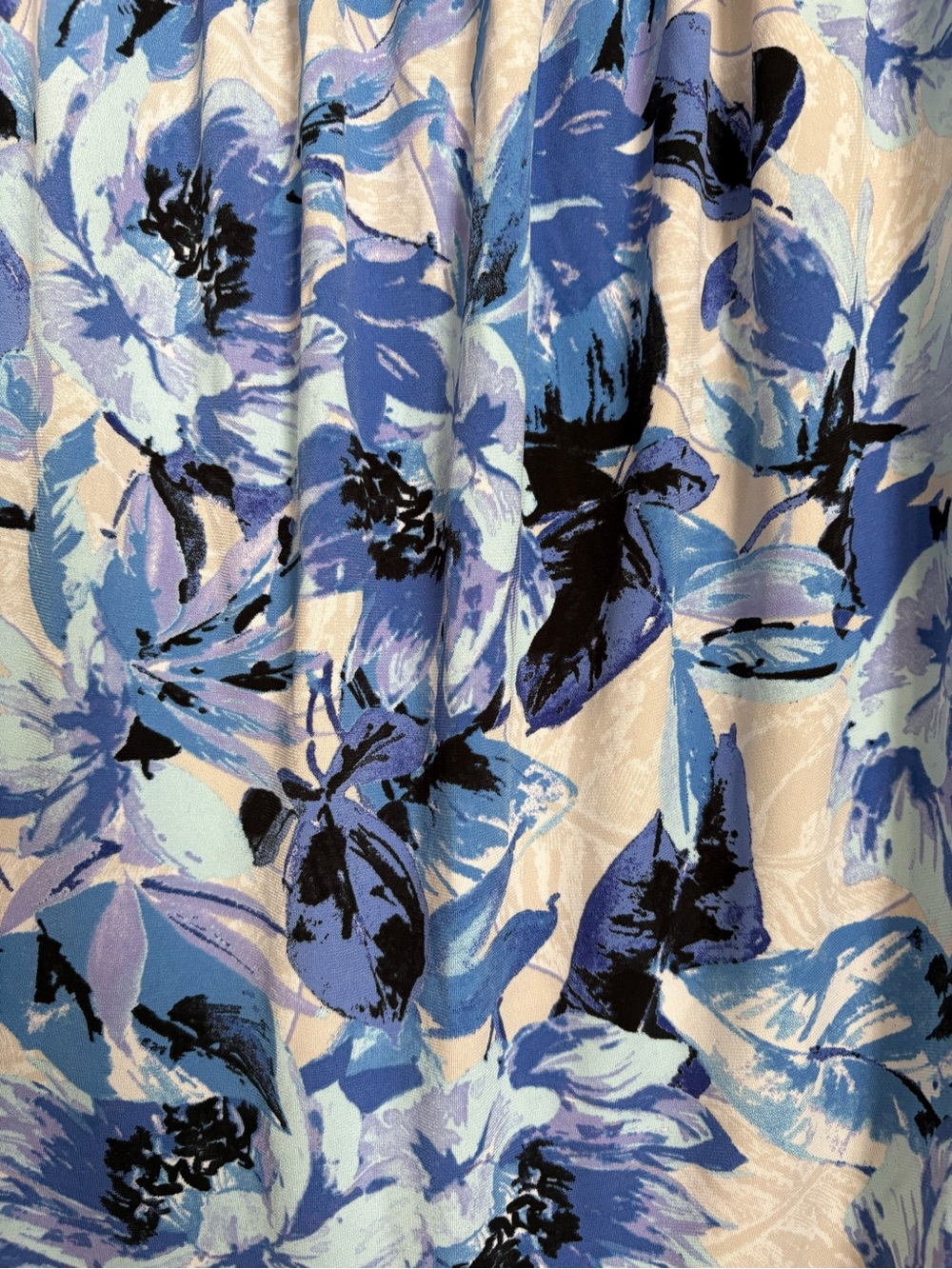 Jones Studio Blue Floral Pleated Sleeveless Camisole - Picture 2 of 4